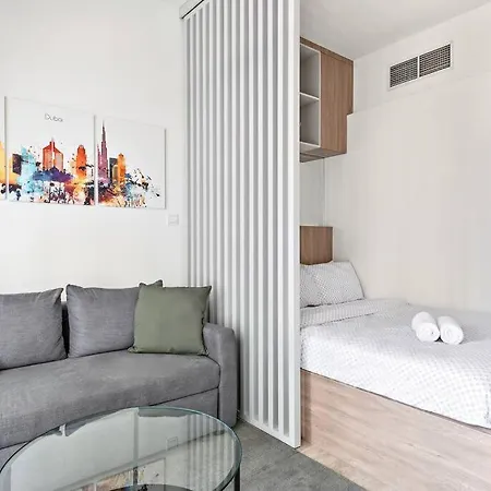 Cozy Studio By Burj Khalifa And Dubai Mall Exterior photo