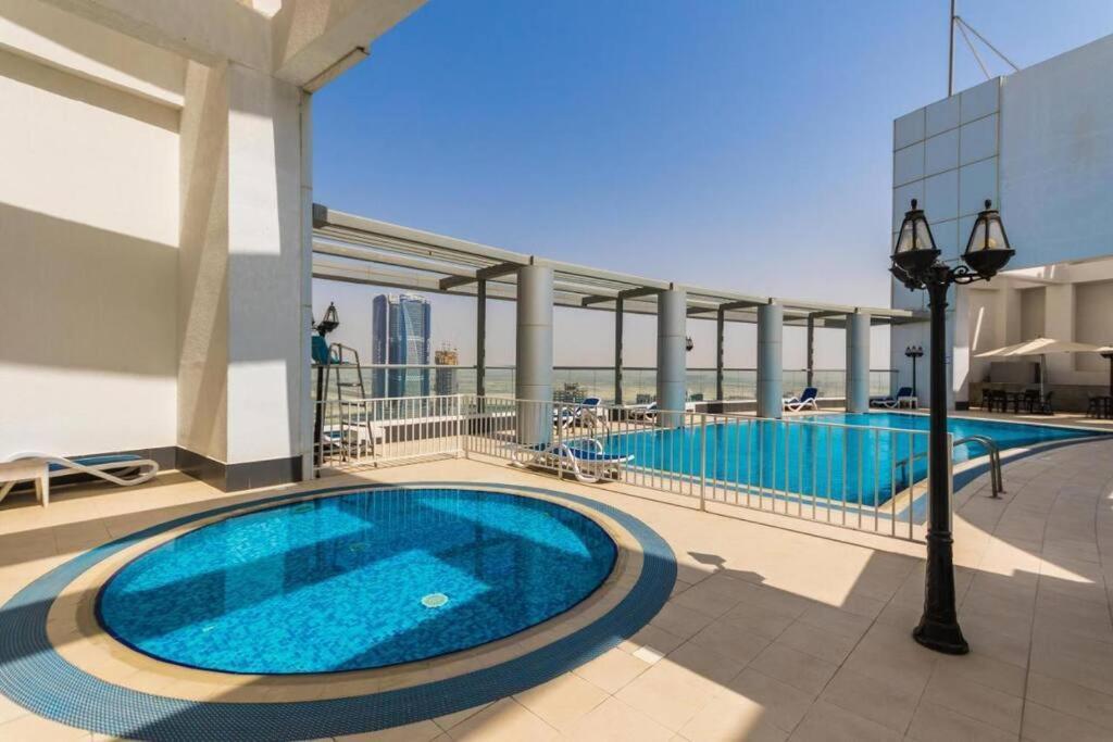 Cozy By Burj Khalifa And Mall شقة